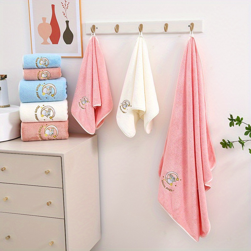 three piece set of moon rabbit bath towel coral velvet towel with hooks the fabric is soft skin friendly and not easy to lose hair details 1